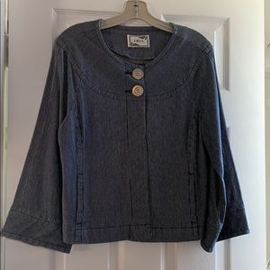 Dark blue and white striped mid sleeve top